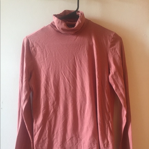 Forever 21 Tops - Pink Forever 21 turtle neck longsleve